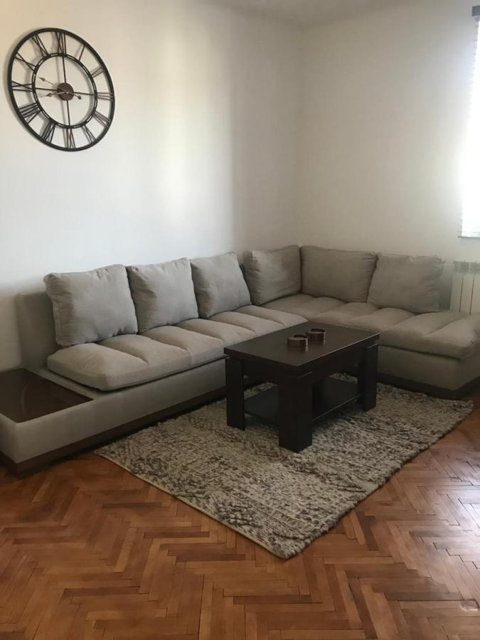 Apartament Sanda Apartment ทูร์ดา ภายนอก รูปภาพ