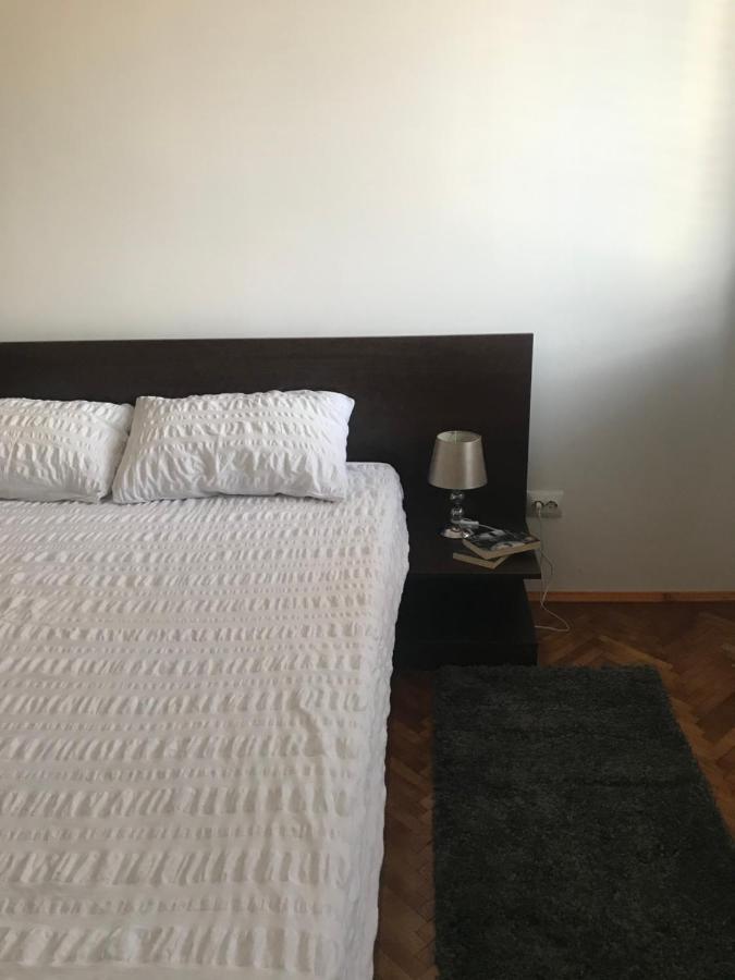 Apartament Sanda Apartment ทูร์ดา ภายนอก รูปภาพ