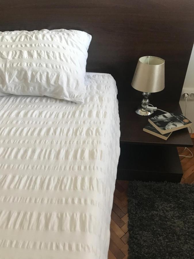 Apartament Sanda Apartment ทูร์ดา ภายนอก รูปภาพ